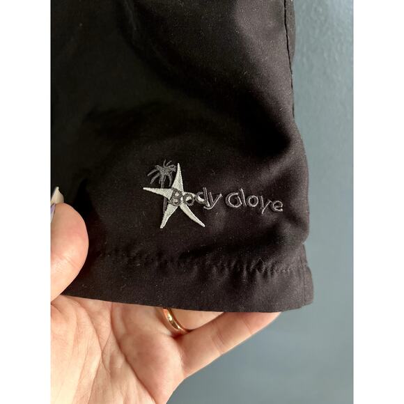 Body Glove Swim Shorts in Size XL in Black with Draw String Waist - Picture 2 of 9